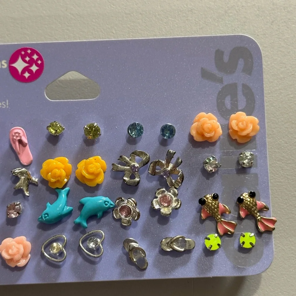 NWT Kids Colorful Earring Set - 20 Pairs